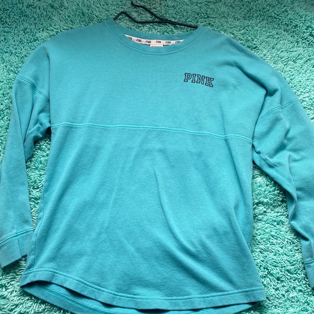 pink sweater